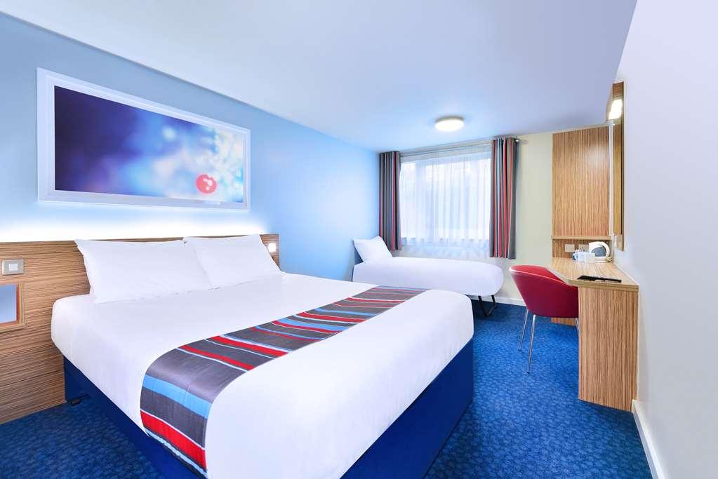 Travelodge Edinburgh Central Waterloo Place 객실 사진