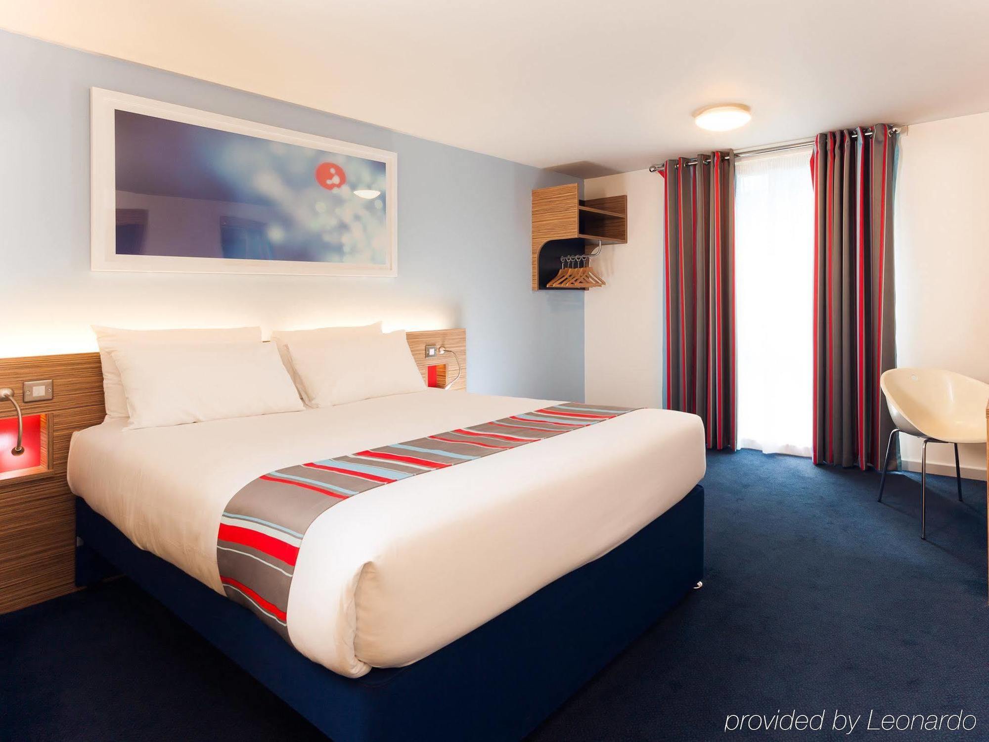 Travelodge Edinburgh Central Waterloo Place 외부 사진